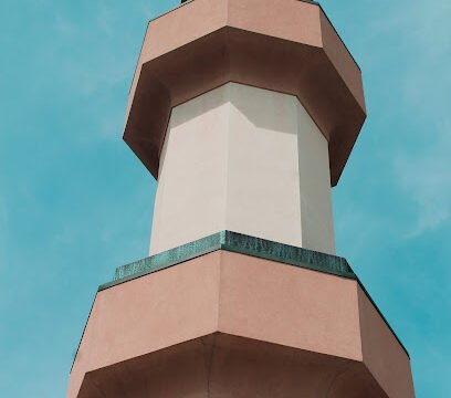 AF1QipN5Yug1VpUcoV_xvYPhuk5-seEFlwQ6LW-d4O1Zw408-h612-k-no.jpg